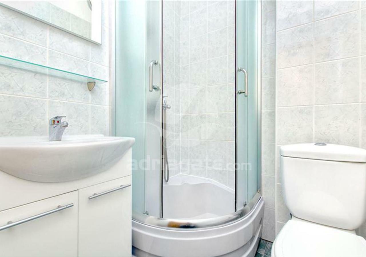 Apartments Iva ロゴズニッツァ エクステリア 写真