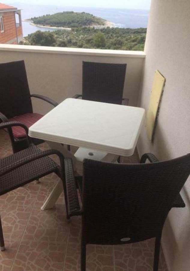 Apartments Iva ロゴズニッツァ エクステリア 写真