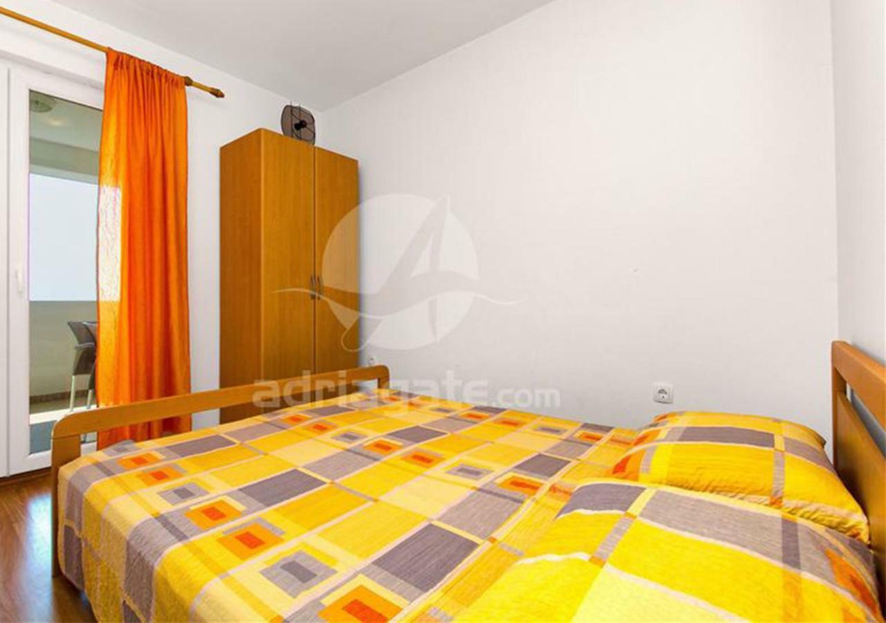 Apartments Iva ロゴズニッツァ エクステリア 写真